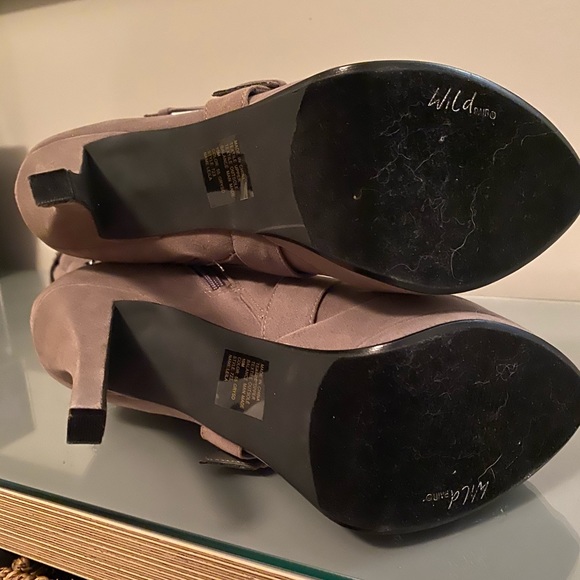 Belted & Chain Stiletto Suede Boot 👢 - Picture 7 of 16